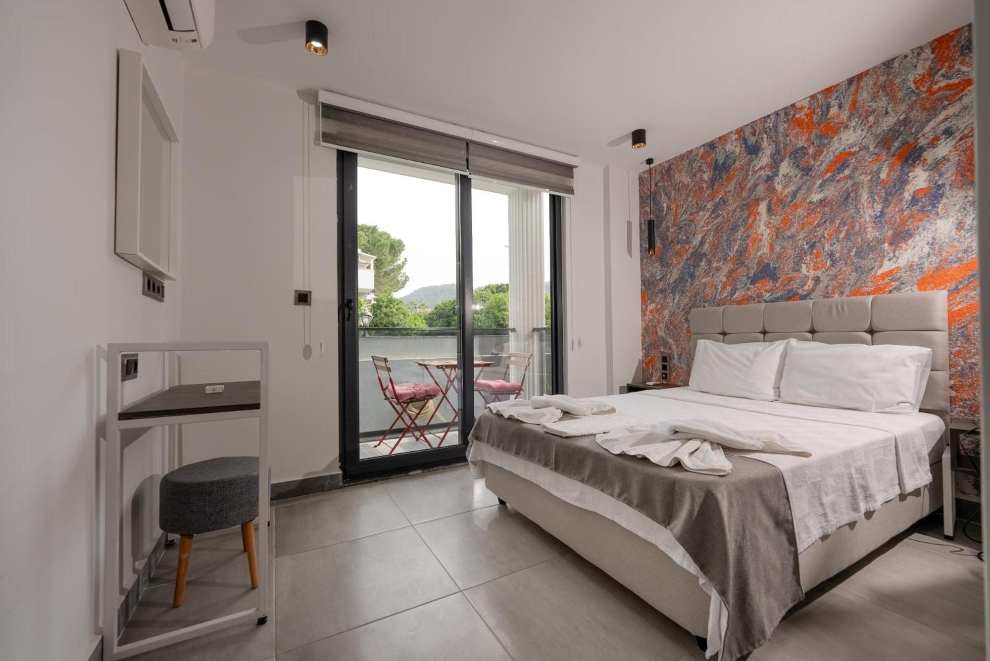 Euronova Hotel & Suites Kemer Exteriör bild